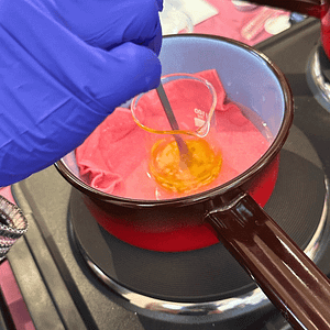 Talleres de Cosmética Natural en Barcelona – Empresas, Colegios y Eventos 25 curso online barras de labios naturales